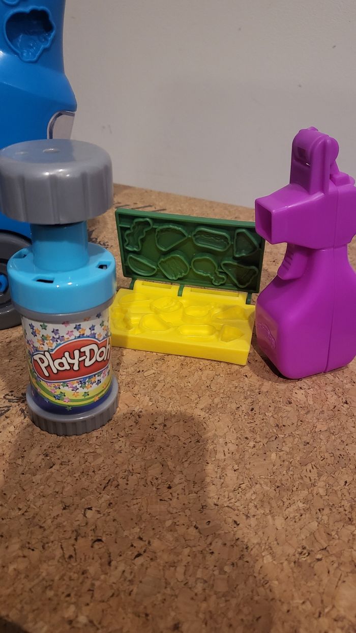 Pâte à modeler aspirateur - photo numéro 6