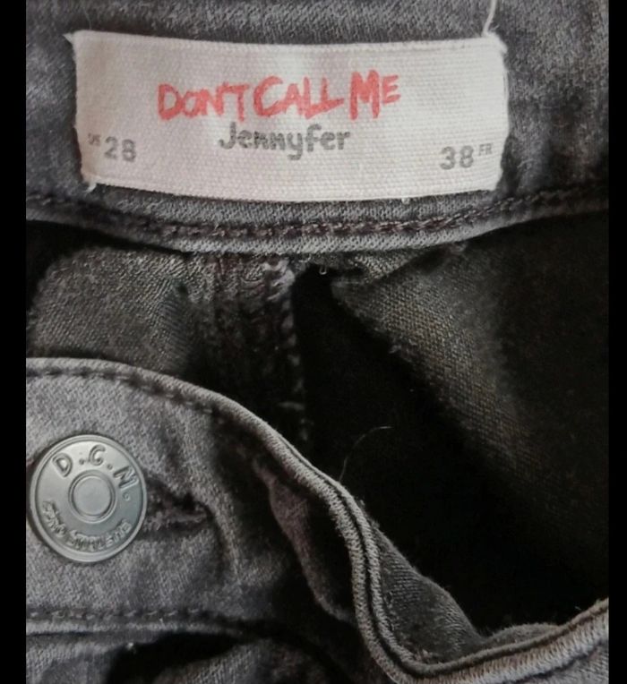 Jean femme  jennyfer 38 - photo numéro 3