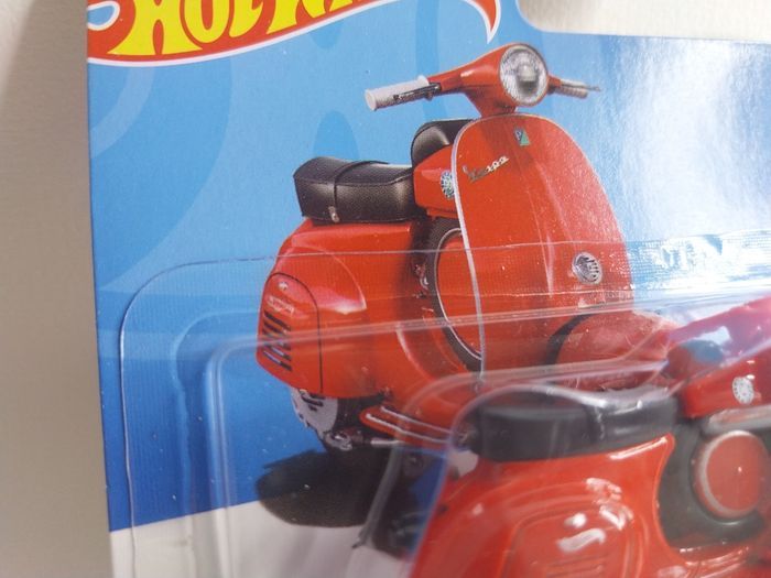 Hot Wheels Vespa 90 SS Super Sprint [1966] 2024 - photo numéro 5