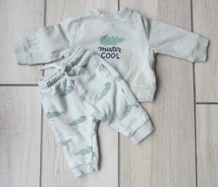 Ensemble sweat et pantalon 3 mois - photo numéro 5