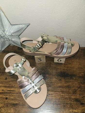 Sandale Neuve fille