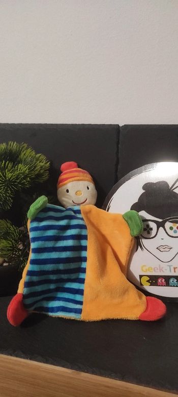 Doudou plat lutin orange rayure rayé bleu Baby Club rouge vert bonnet Garçon
