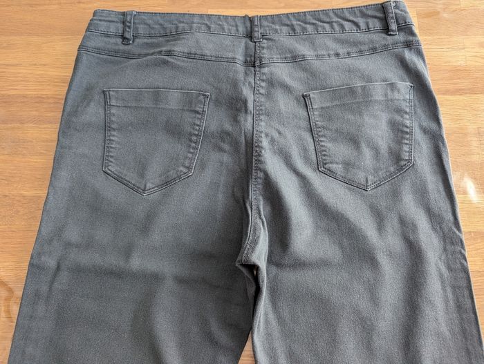 Pantalon femme taille 44 - photo numéro 4