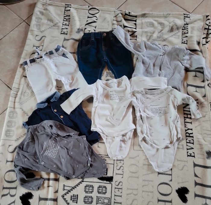 Lot de vêtements 6 mois gemo