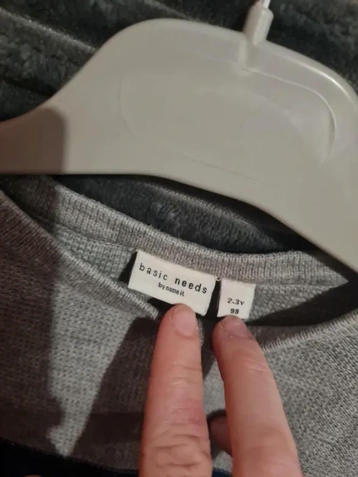 Pull garçon - photo numéro 2