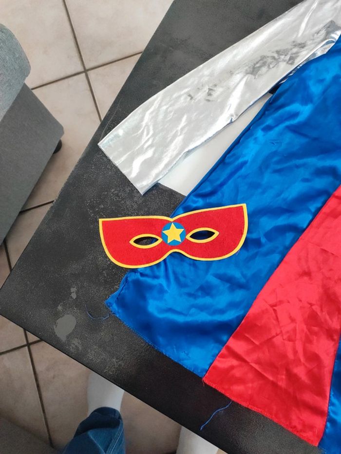 Déguisement SuperGirl - photo numéro 3