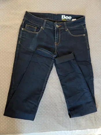 Jean bizzbee