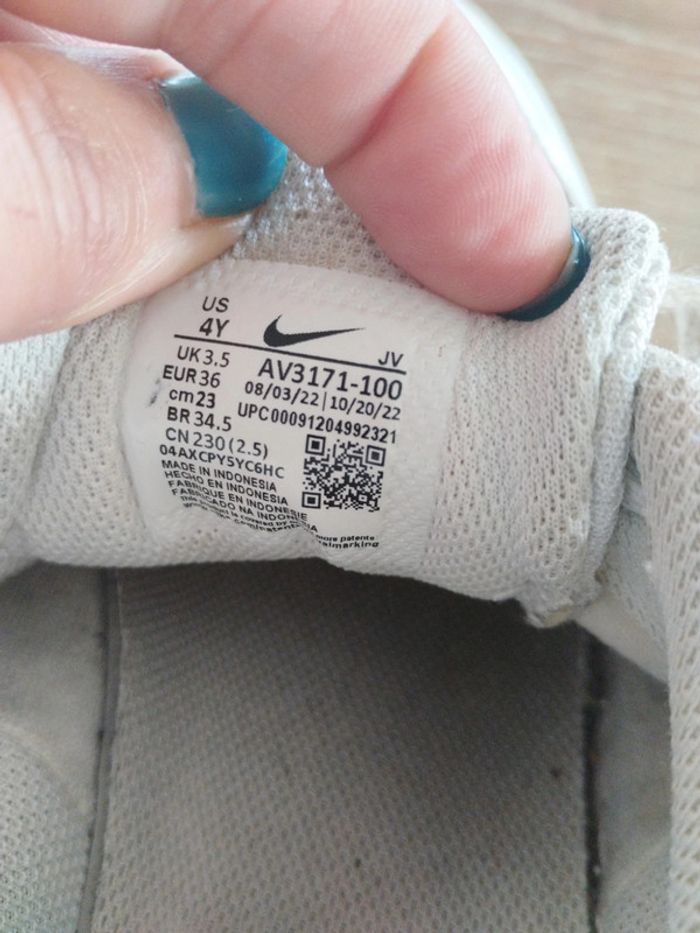 Basket Nike taille 36 - photo numéro 5