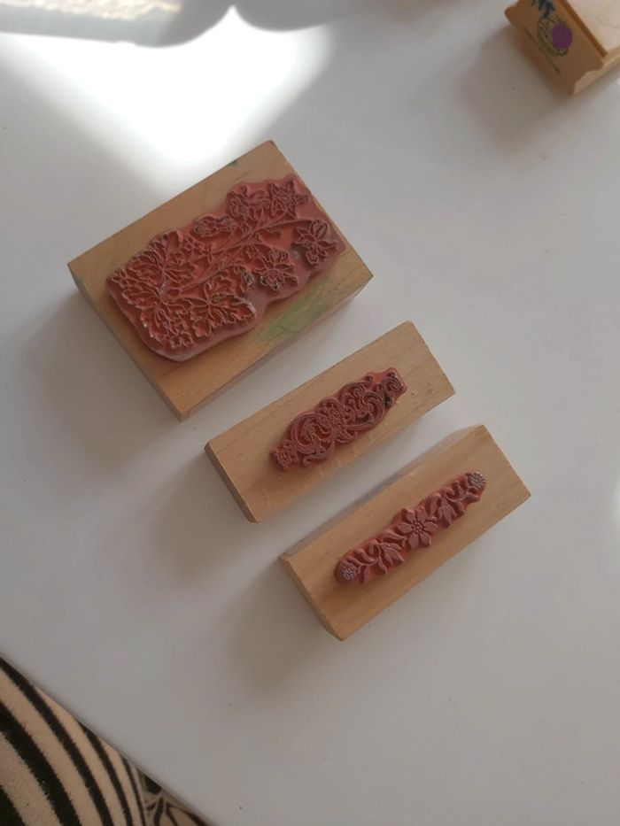 🦋 Lot 3 tampons encreurs fleurs - photo numéro 6