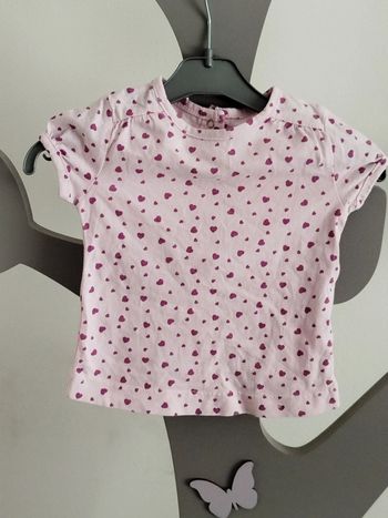 Tee-shirt manches courtes rose imprimé coeurs mauve Kitchoun taille 1 mois