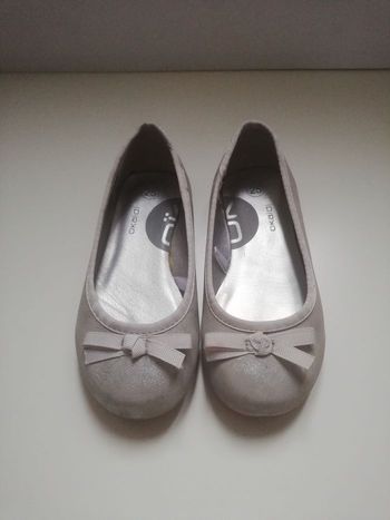 Chaussures ballerines argentées, 25, OKAÏDI, en très bon état