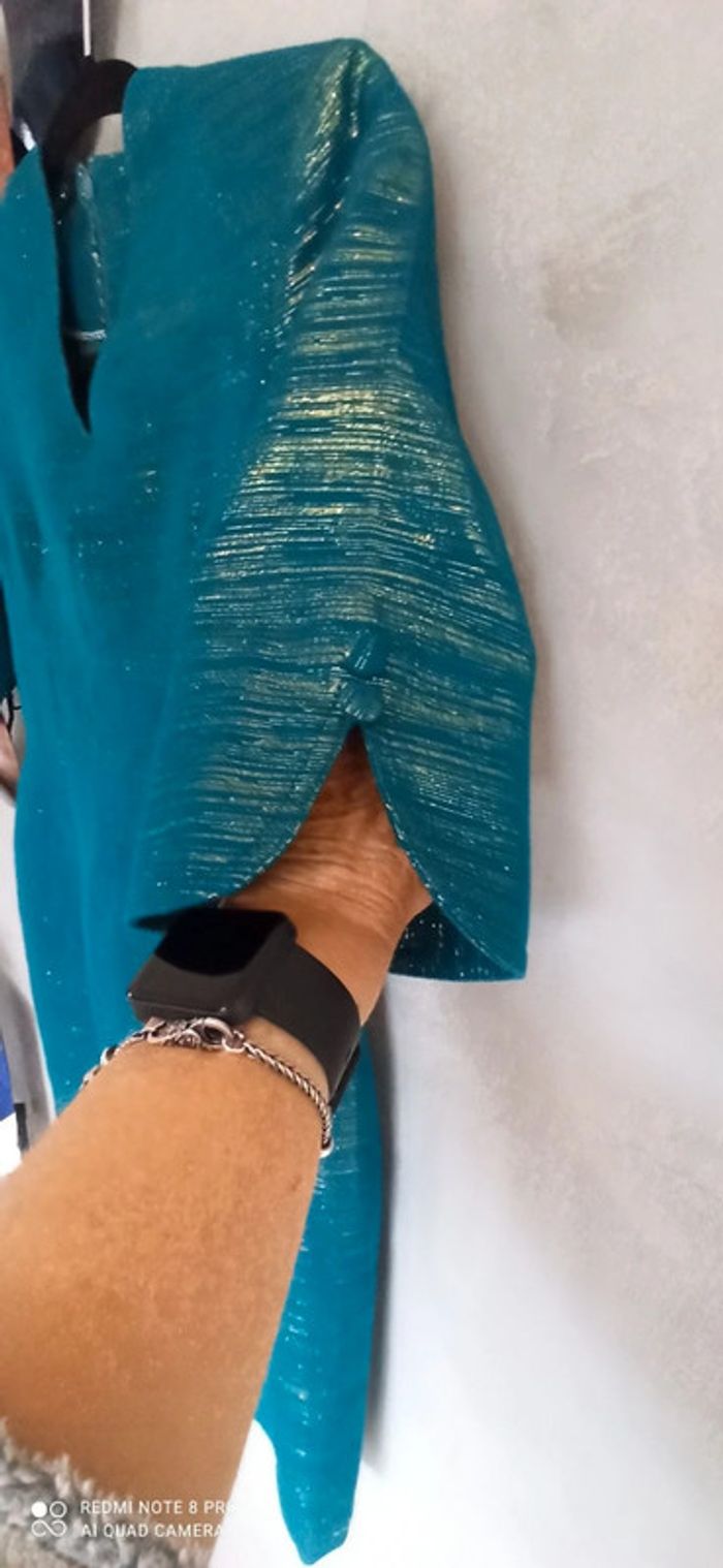 Robe fait main turquoise brillante - photo numéro 4