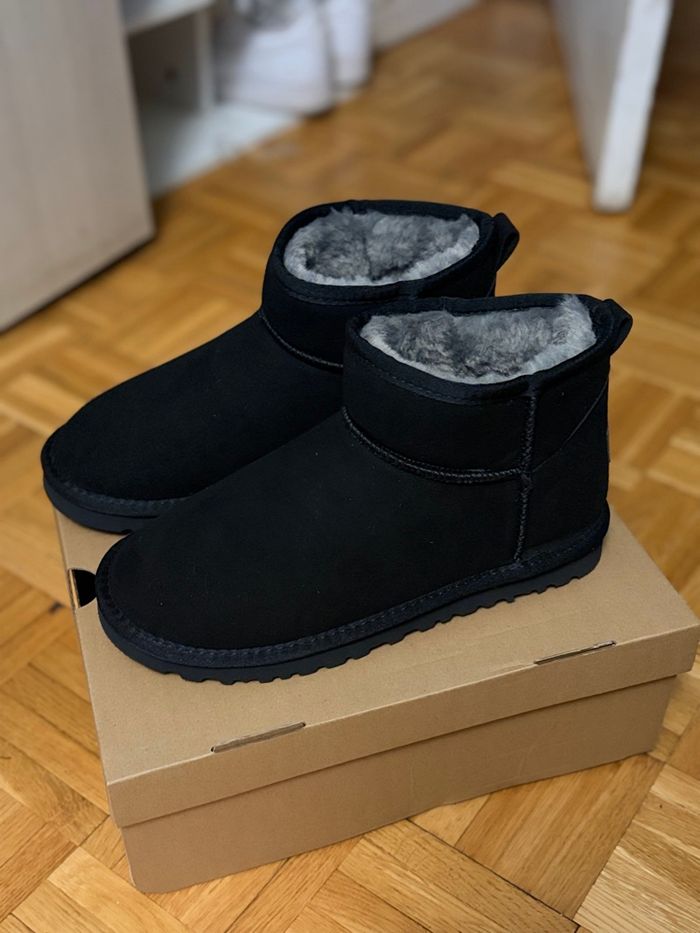 Ugg Mini Classic - photo numéro 4