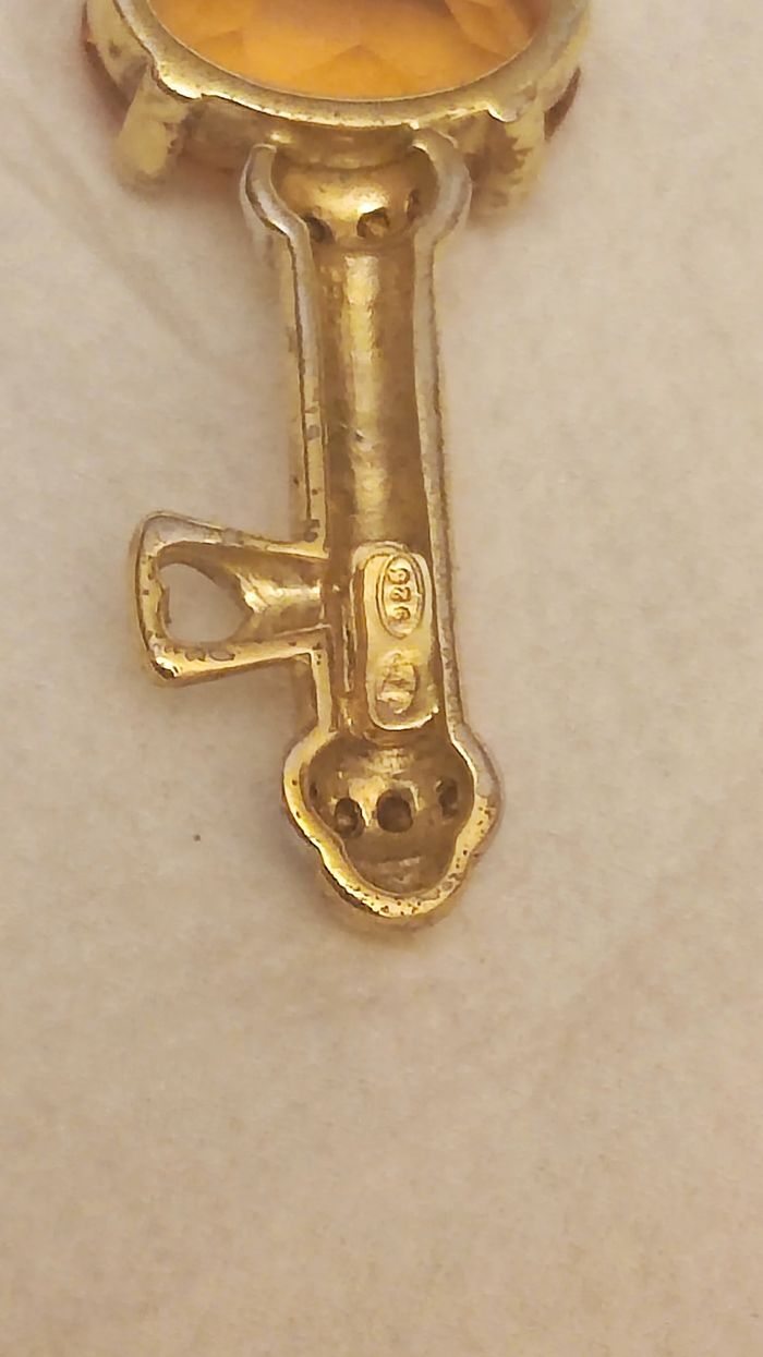 Pendentif clé argent 925 kt avec citrine ou zirconium teinté. Neuf. - photo numéro 4