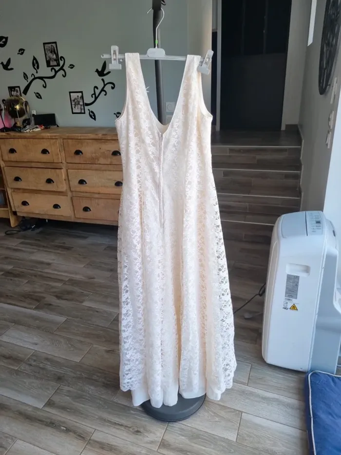 Robe de mariée bella paris taille L - photo numéro 5