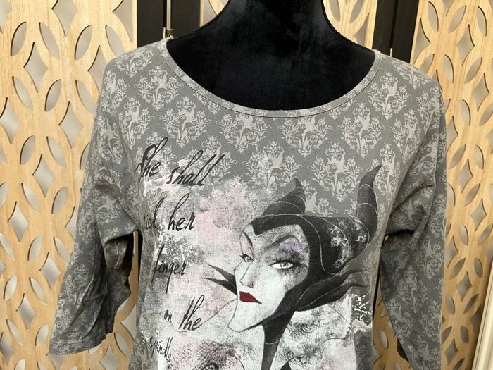 Pull maléfique taille S Disneyland Paris - photo numéro 2