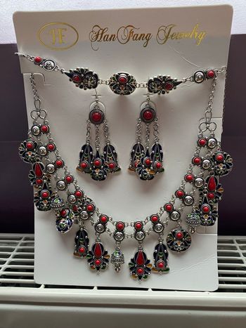 Parure de bijoux kabyle (berbère/orientale)