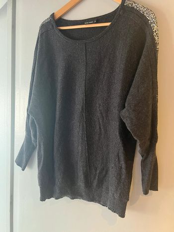 Pull gris à paillettes