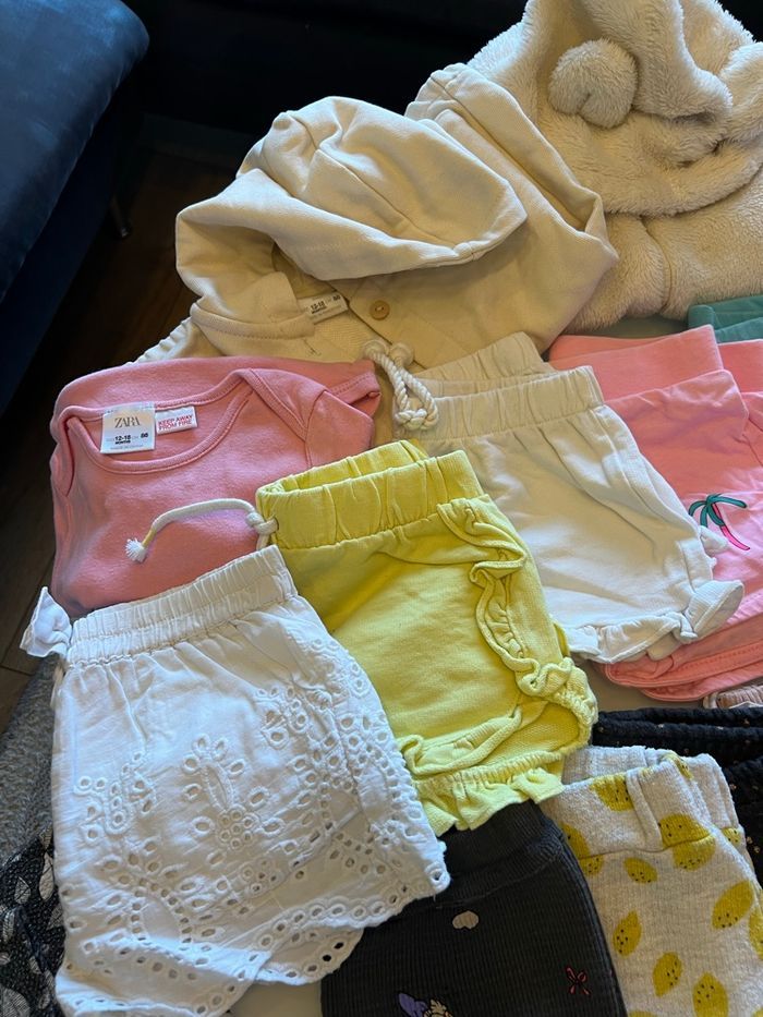 Lot 22 pièces fille taille 86 - photo numéro 5