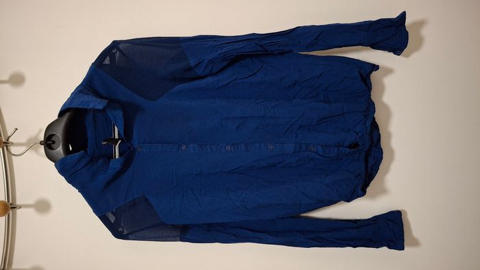 Blouse, chemise bleue 5 boutons, semi-transparente, taille S, Bershka - photo numéro 1