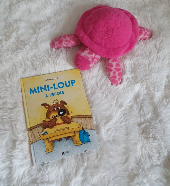 📚 Mini loup à l'école 📚