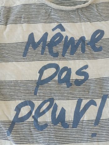 Tee shirt manches courtes blanc/bleu 8 ans Kiabi neuf 3€