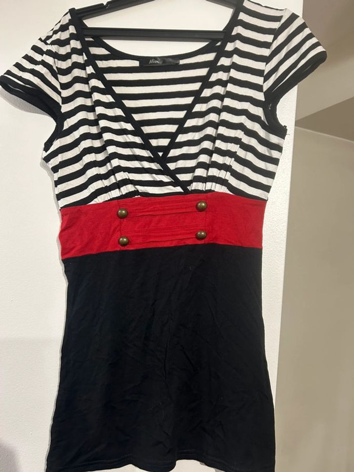 Haut Mim taille XS cintré décolleté
