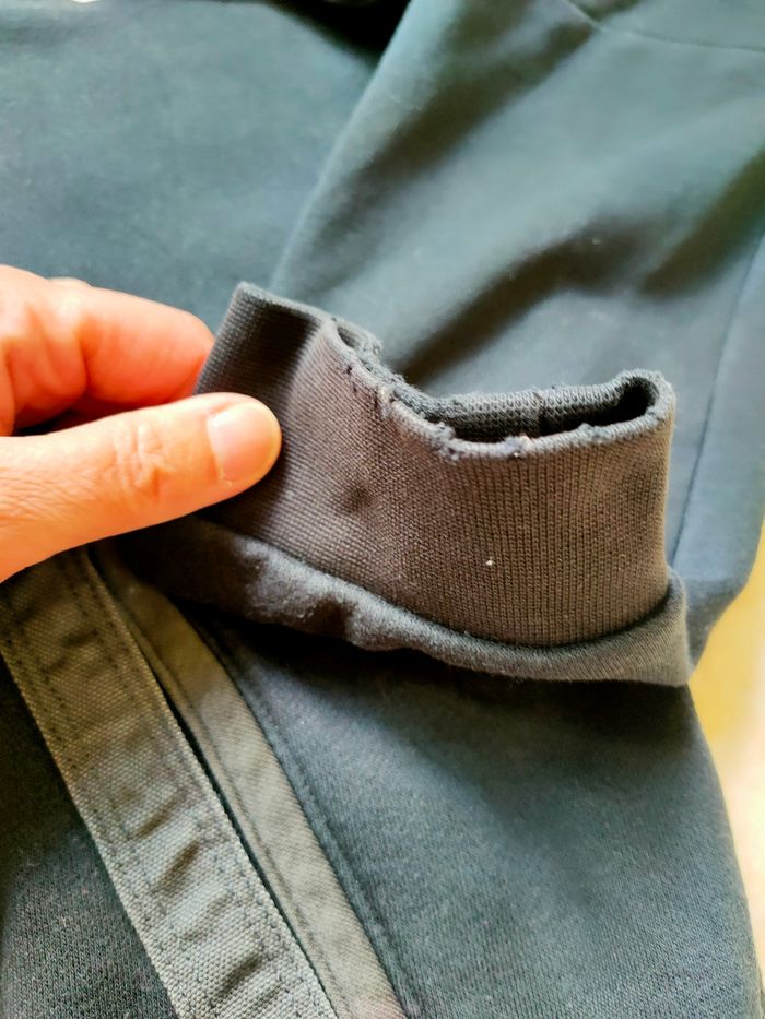 Sweat à capuche Nike noir et gris 12 ans - photo numéro 7