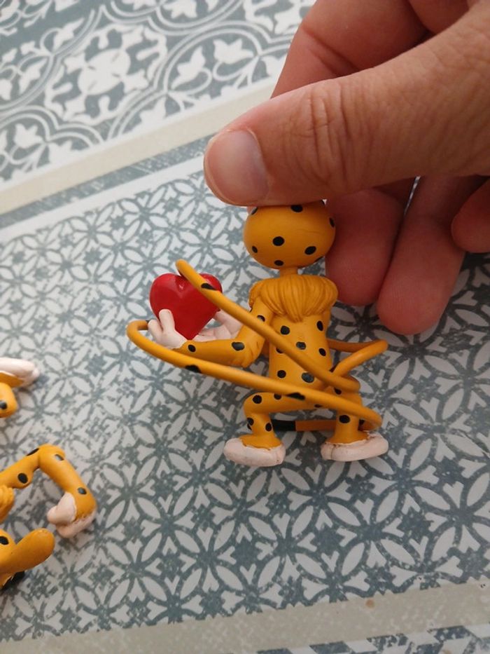 Lot de deux figurines Marsupilami Plastoy 2000 et 2002 - photo numéro 6