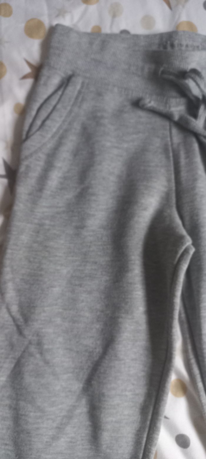 Pantalon Primark 8 ans - photo numéro 3