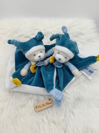 Doudou semi plat carré Ours Bonnet Polochon Baby Nat BN0739