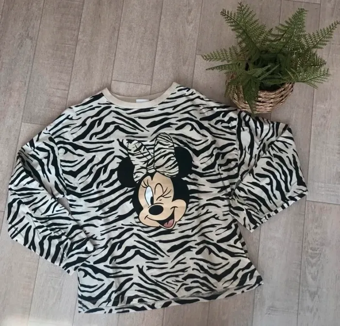 Tee-shirt beige noir fille Zara Disney - photo numéro 2