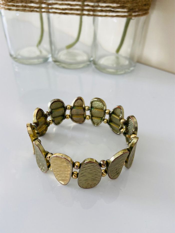 Bracelet doré - photo numéro 2
