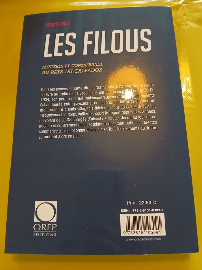 livre les filous mystere et contrebande au pays du calvados Jacques Rouil - photo numéro 4