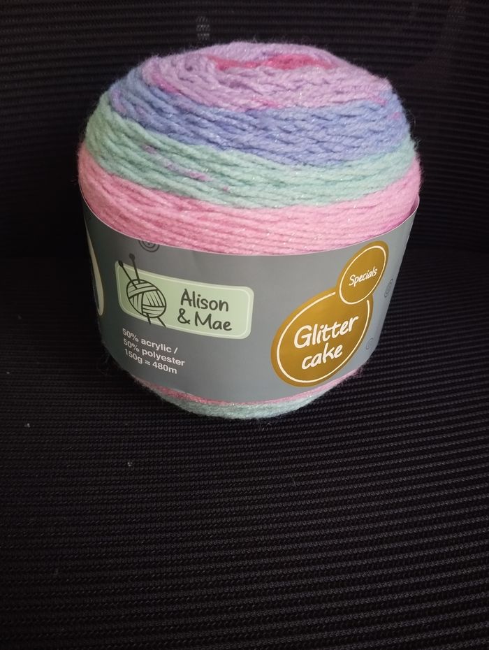 * 1 Glitter cake Specials rose vert bleu violet par Alison & Mae - photo numéro 1