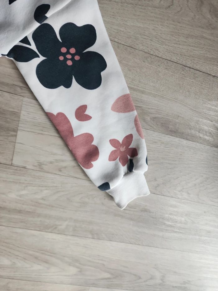 Ensemble legging sweat shirt fleuris 2/3ans - photo numéro 10