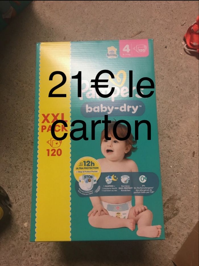 Xxl pack 120 couches Pampers baby dry taille 4