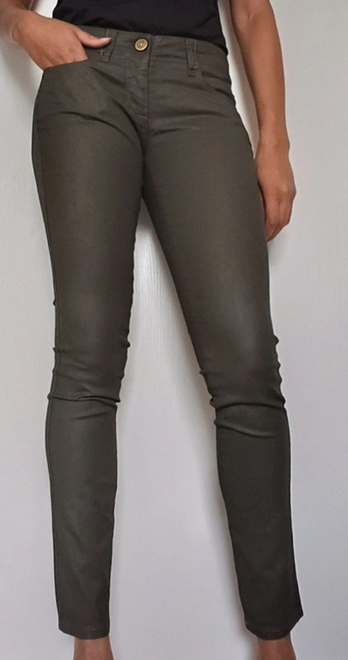 Pantalon ciré vert T36