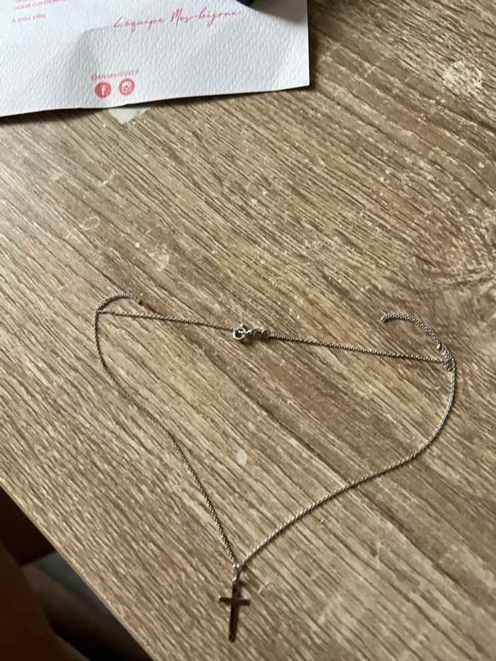 Chaîne plus croix en or blanc - photo numéro 6