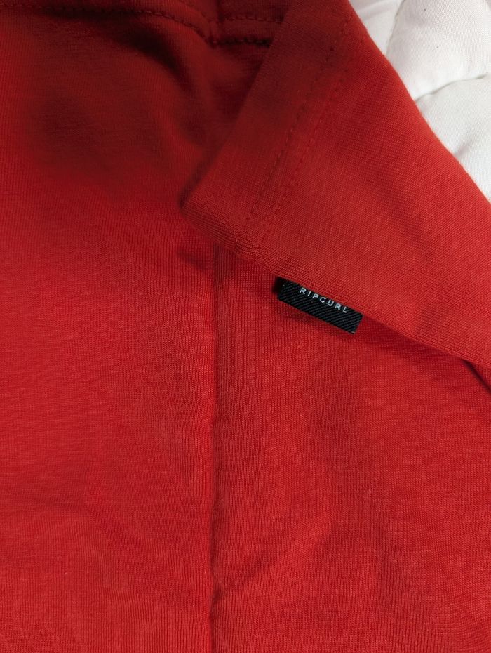 T-shirt  Rip curl taille S - photo numéro 8