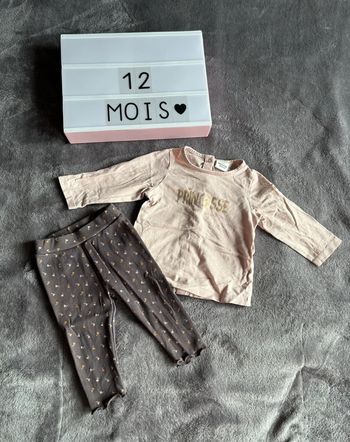 Legging et t-shirt manches longues Kiabi 12 mois