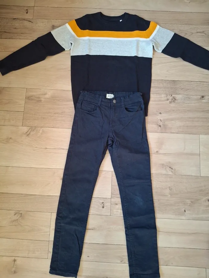 Pull et pantalon 10 ans - photo numéro 4