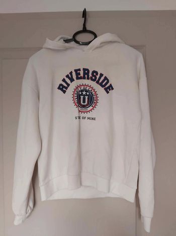 Sweat à capuche blanc