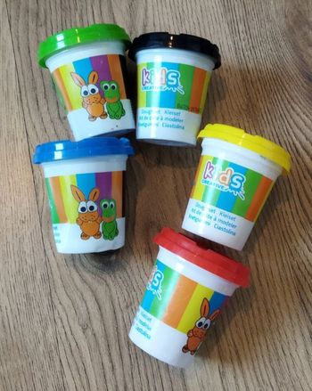 Pâte à modeler kids créatives
