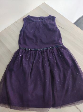 Robe violette à pois brillants taille 110/116 5 ans