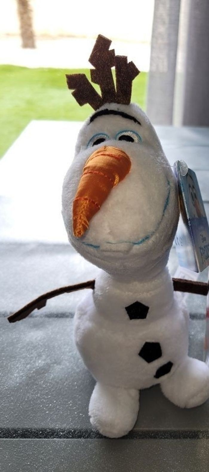 Neuve avec étiquette peluche olaf la reine des neiges - photo numéro 2