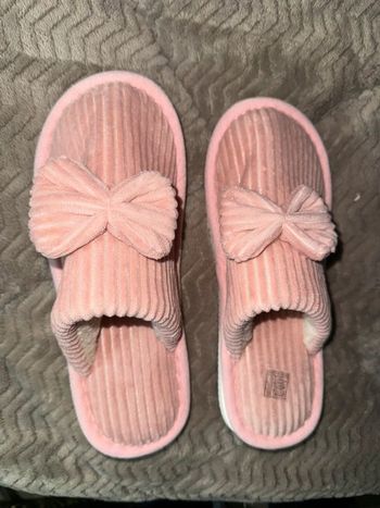 Chaussons Noeud Ultra Confortables neuf taille 38/39