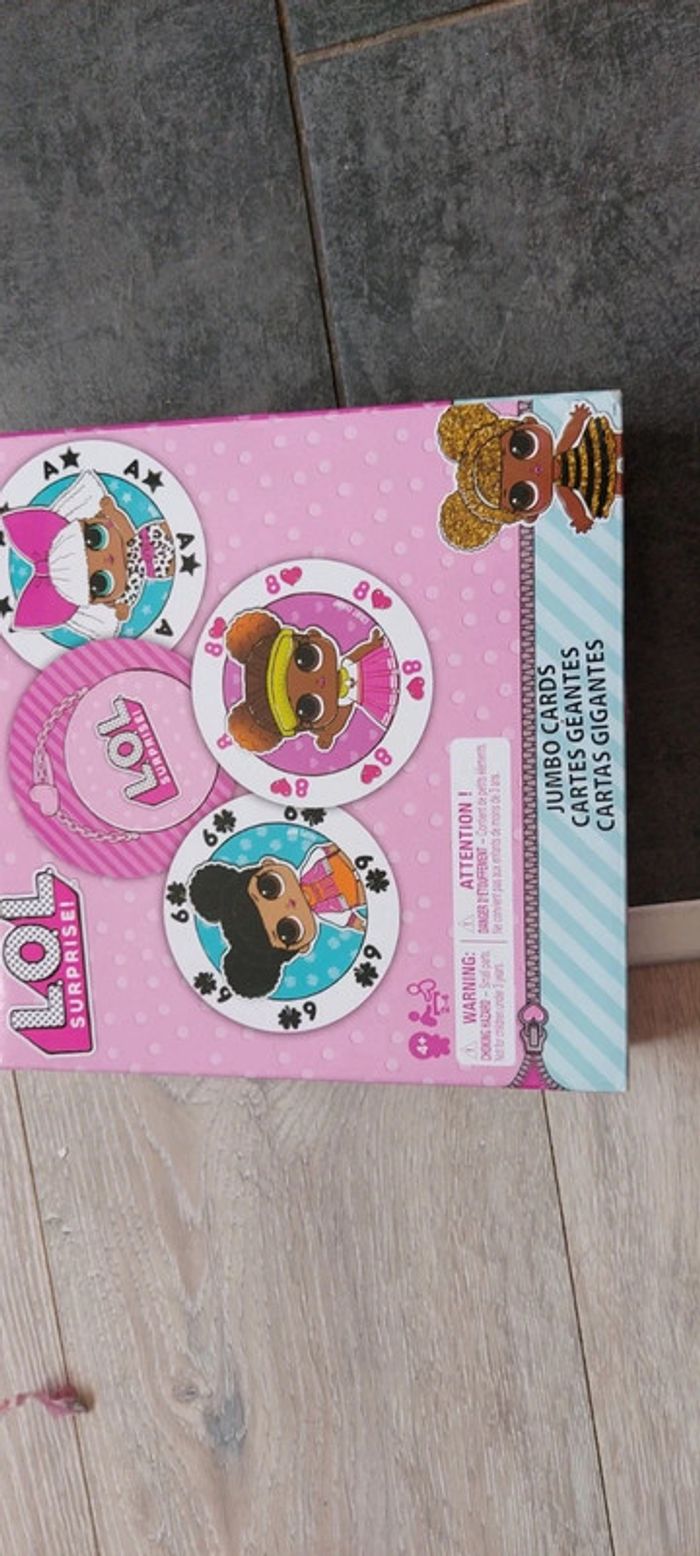 Jeu de 54 cartes geantes LOL Surpise, complet dans la boite - photo numéro 2