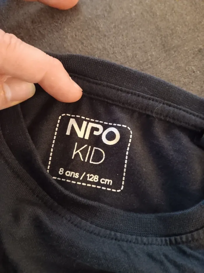 T shirt astronaute 8 ans - photo numéro 3