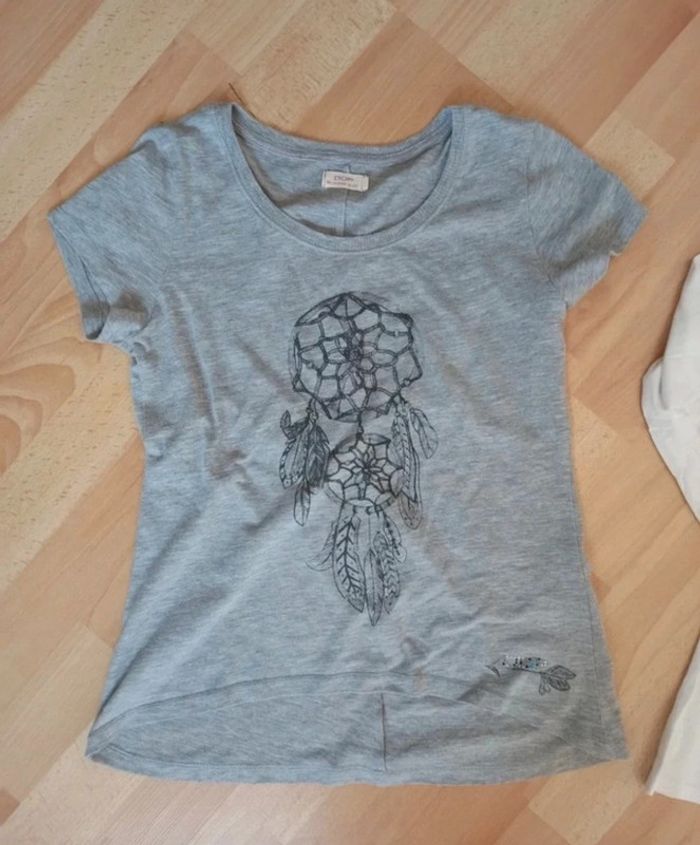 t-shirt DDP gris taille 14 ans attrape rêves